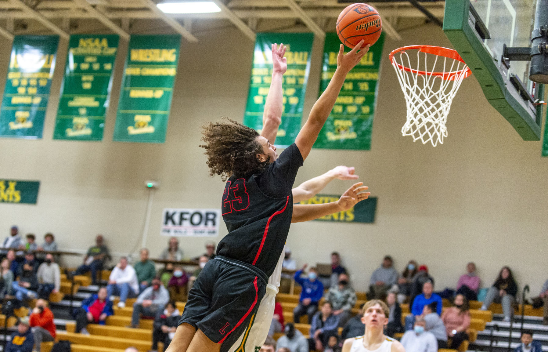 Lincoln High vs. Lincoln Pius X, 1.14
